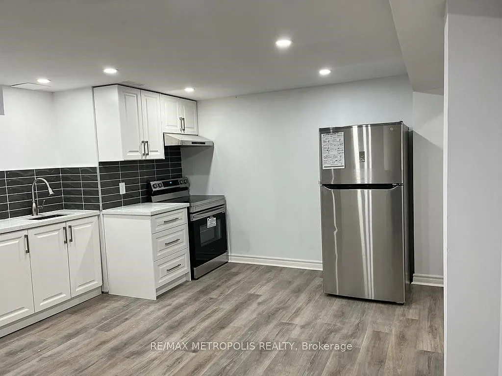 2 bed, $1,800 — Photo 4