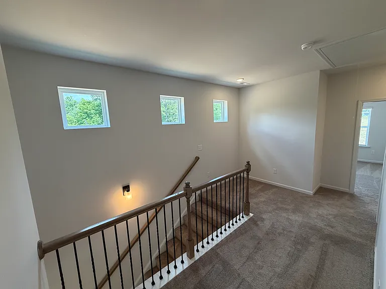 4917 Dresden Loop — Photo 24