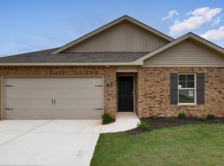 129 Settlement Dr, Huntsville, AL 35810