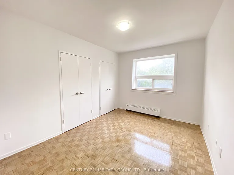 10 Garfella Dr #206 — Photo 8