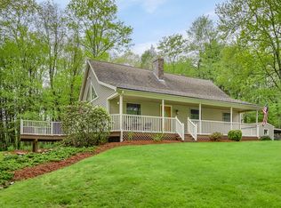 108 Barre Rd, Hubbardston, MA 01452