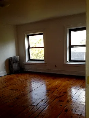 Rented by Tbshaw Realty Associates | media 28