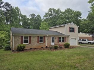 404 Wooddale Dr, Dallas, NC 28034