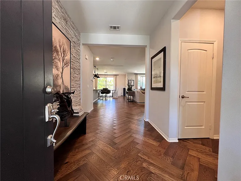 16552 Justin St — Photo 4