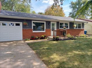 1206 N Motorola Dr, Pontiac, IL 61764