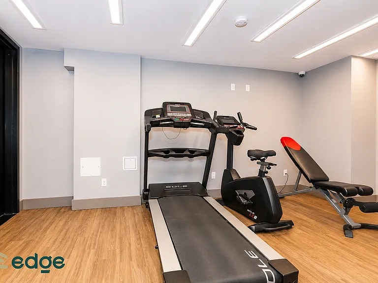 461 Saratoga Ave #2R — Photo 9