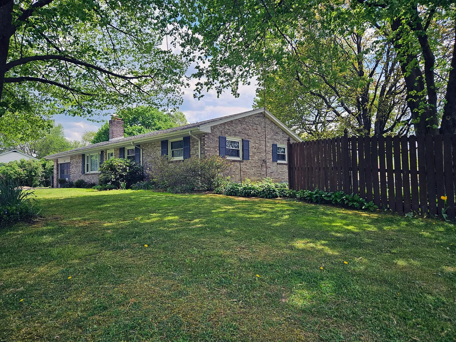 3 bed, 1134 sqft, $1,850 — Photo 2