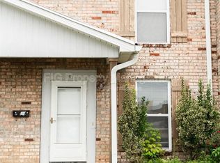 5401 Scenicwood Rd #8, Knoxville, TN 37912
