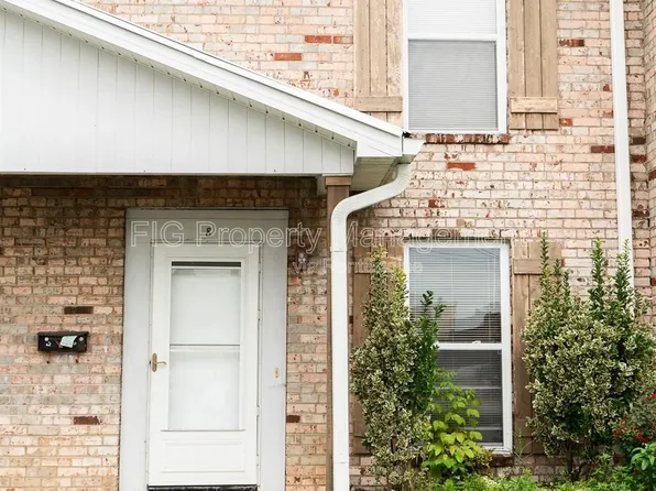 5401 Scenicwood Rd #8, Knoxville, TN 37912