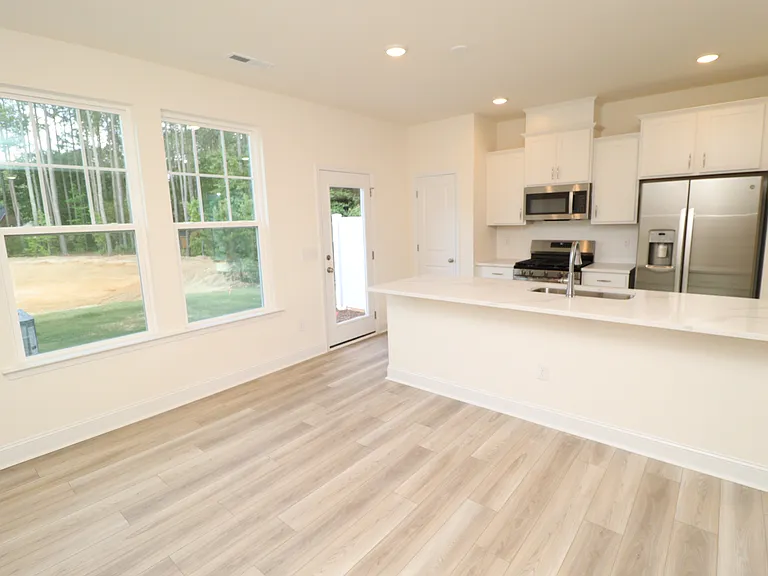 961 Kensley Grove Ln — Photo 17