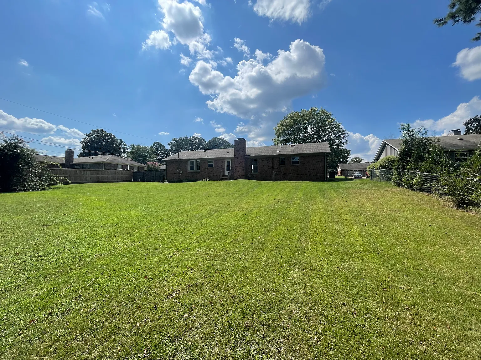 3 bed, 1630 sqft, $1,800 — Photo 4