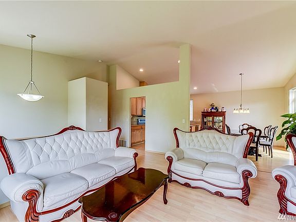 4th image of 4316 147th St SW