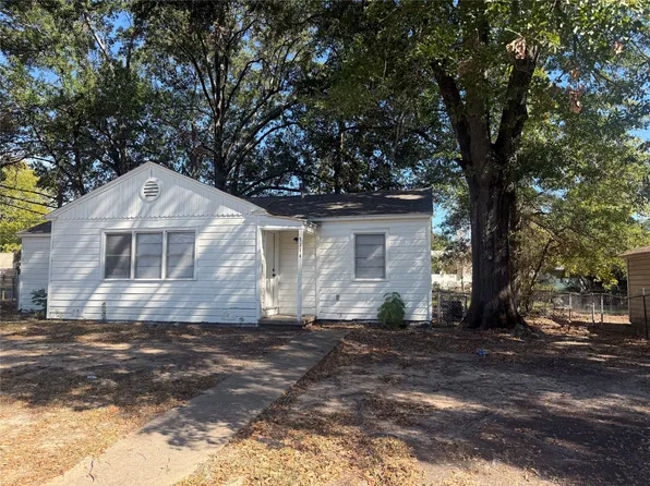 3114 Anthony Dr, Texarkana, TX 75503
