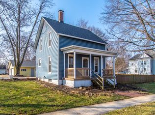 144 W Lincoln St, Seneca, IL 61360
