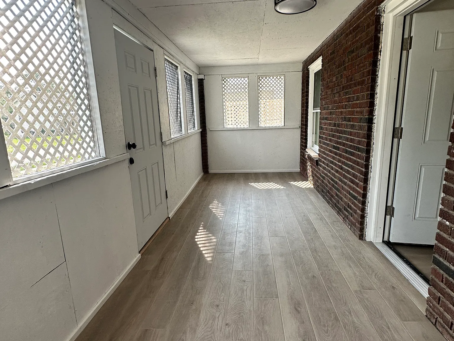 3 bed, 1456 sqft, $1,250 — Photo 2