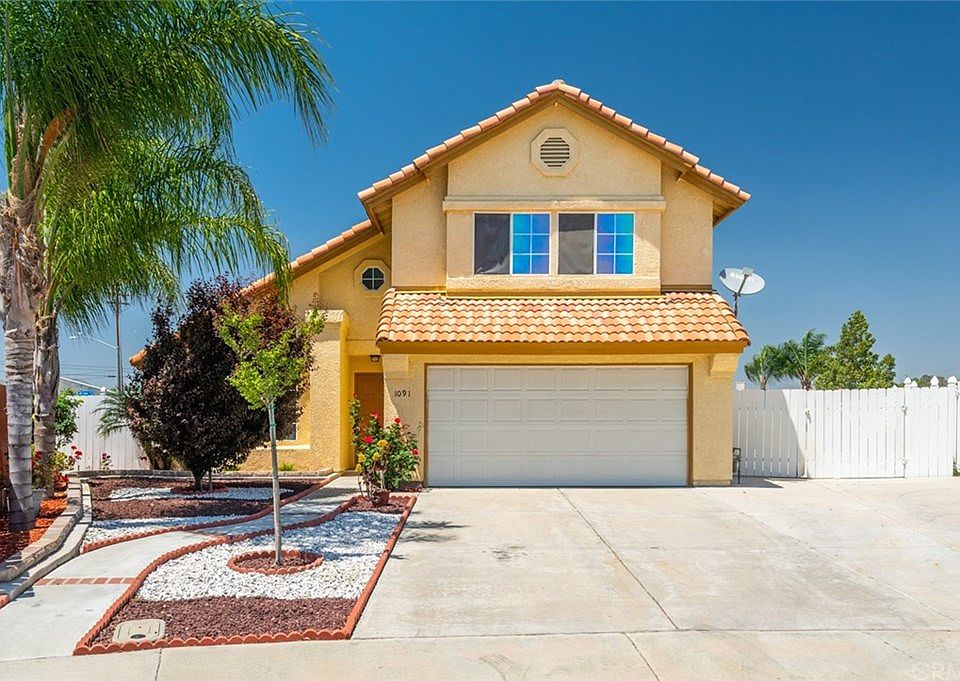 2nd image of 1091 Joseph Dr
