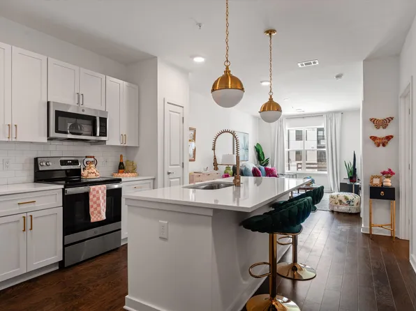 1677 54th Ave N APT 218, Nashville, TN 37209