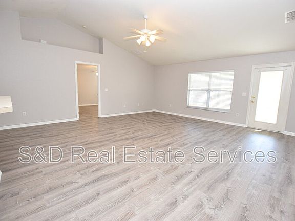 5th image of 6835 Hunters Crossing Blvd
