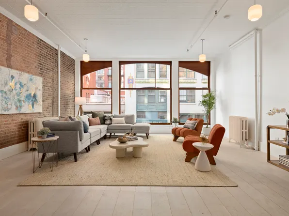 48 West 22nd Street image 1 of 8