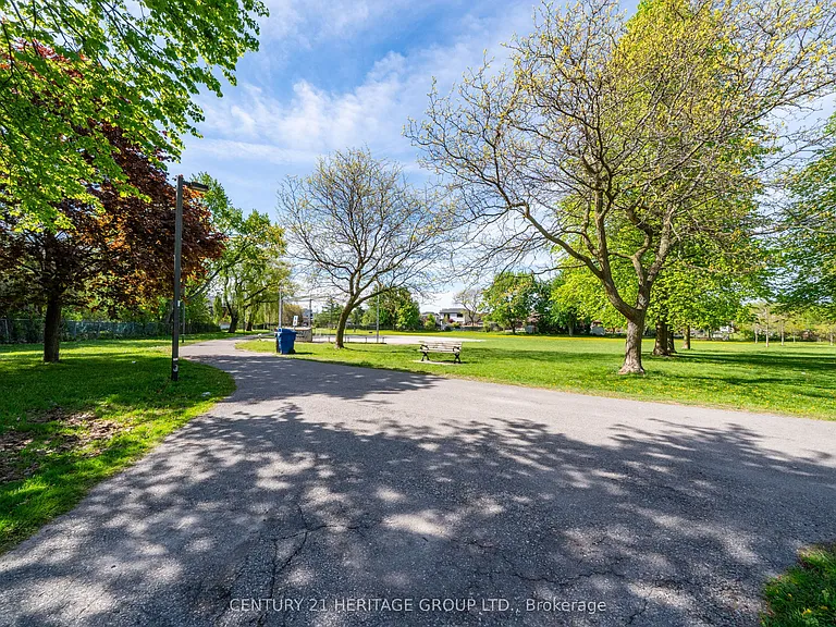 722 Marlee Ave #102 — Photo 40