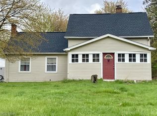 7868 W Pleasant Valley Rd, Cleveland, OH 44130