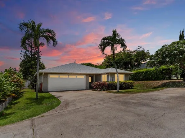 1911 Keahikano Pl, Wailuku, HI 96793