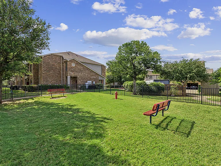 Enclave on Golden Triangle Apartments Dog Park