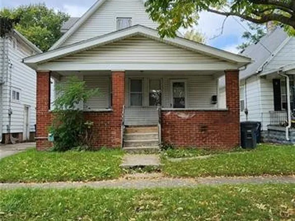 2445 Woodford St, Toledo, OH 43605