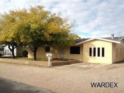 2037 Golden Gate Ave, Kingman, AZ, 86401