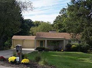 5521 Gibson Rd, Gibsonia, PA 15044