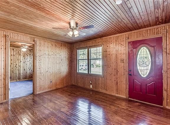 4th image of 2820 Beasley Dr