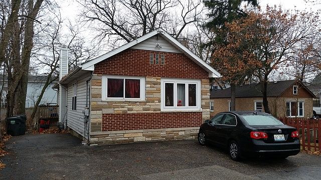 1st image of 305 Pleasure Dr