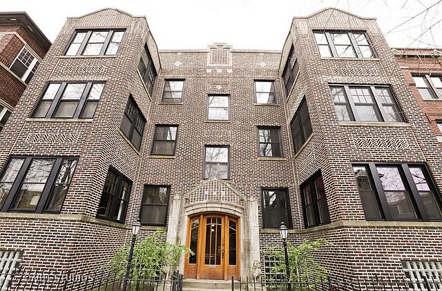 1st image of 1441 W Rosemont Ave #3E