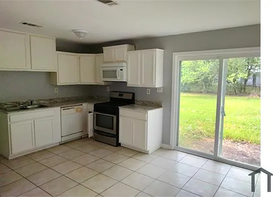 4818 Paradise Ln — Photo 6