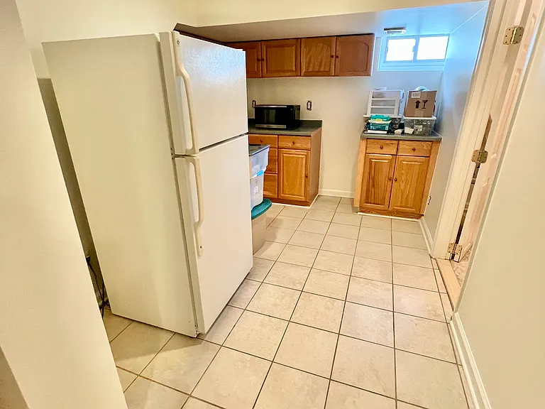 1326 S Columbus St — Photo 13