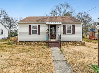 112 Mimosa Ave, Colonial Beach, VA