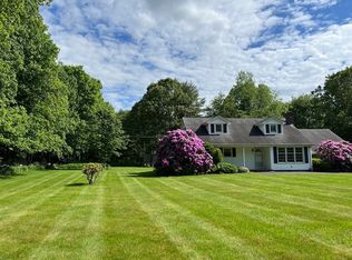71 Central Tpke, Sutton, MA 01590