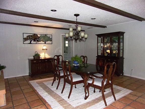 3rd image of 4130 Cottonwood Ln