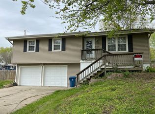 229 Carla St, Excelsior Springs, MO 64024