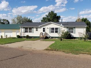 209 G St, Dickinson, ND 58601