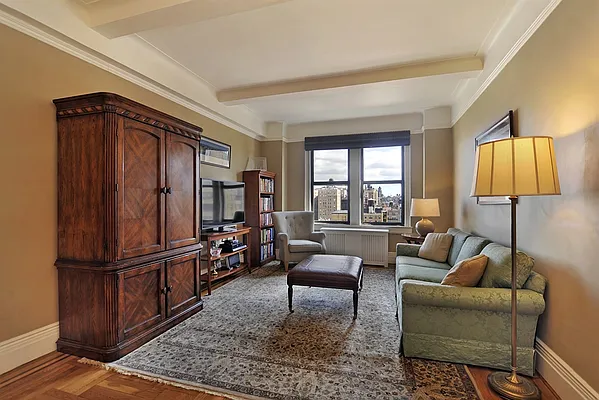 Sold by Corcoran | media 1