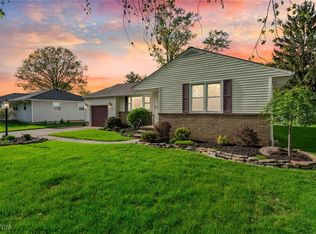 175 Sunrise Dr, Amherst, OH