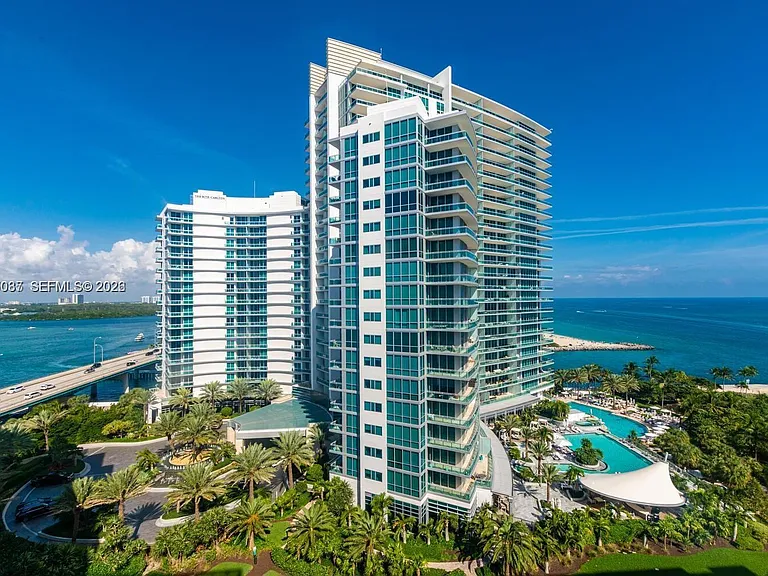 10275 Collins Ave #1404 — Photo 4