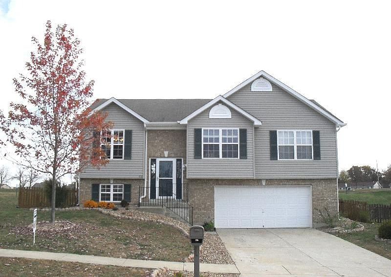 1st image of 430 Picket Fence Dr