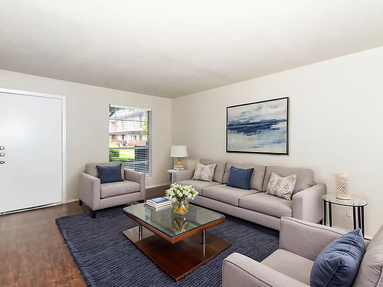 Highland Terrace — Photo 13