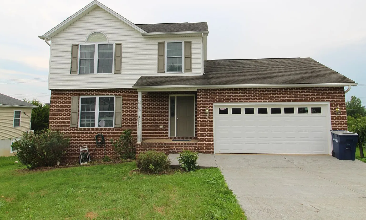 Available now! Home near downtown — Photo 1