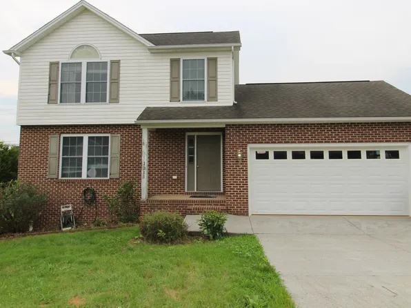 1311 Stonechris Dr, Harrisonburg, VA 22802