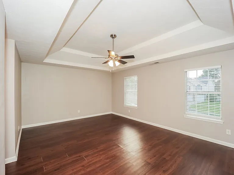 3234 Diamond Blf — Photo 10