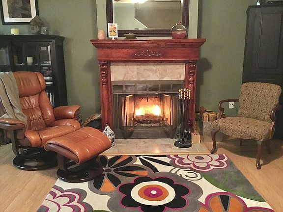 2nd image of 2355 Albion Pl APT E