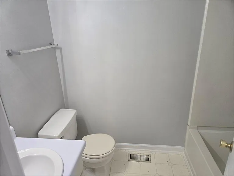 6623 Ivy Log Dr — Photo 14